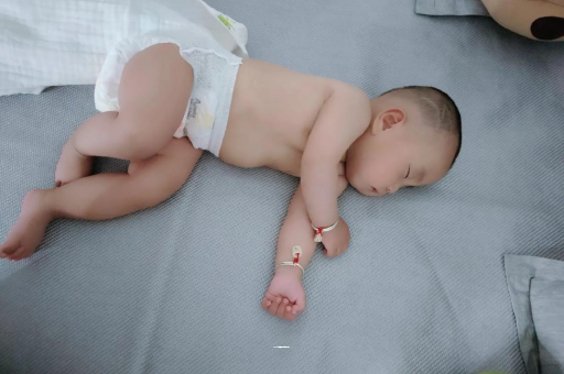 上饶怀孕多久会显肚子